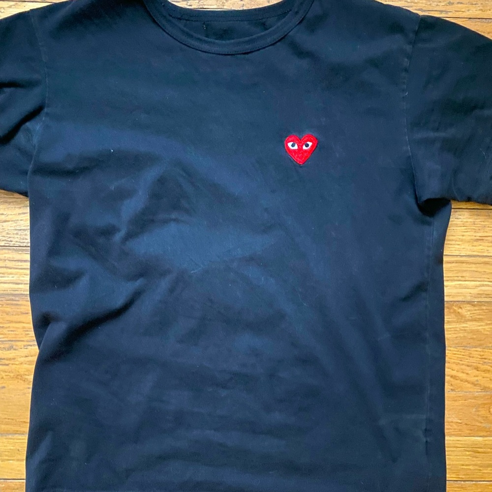 CDG play Tee